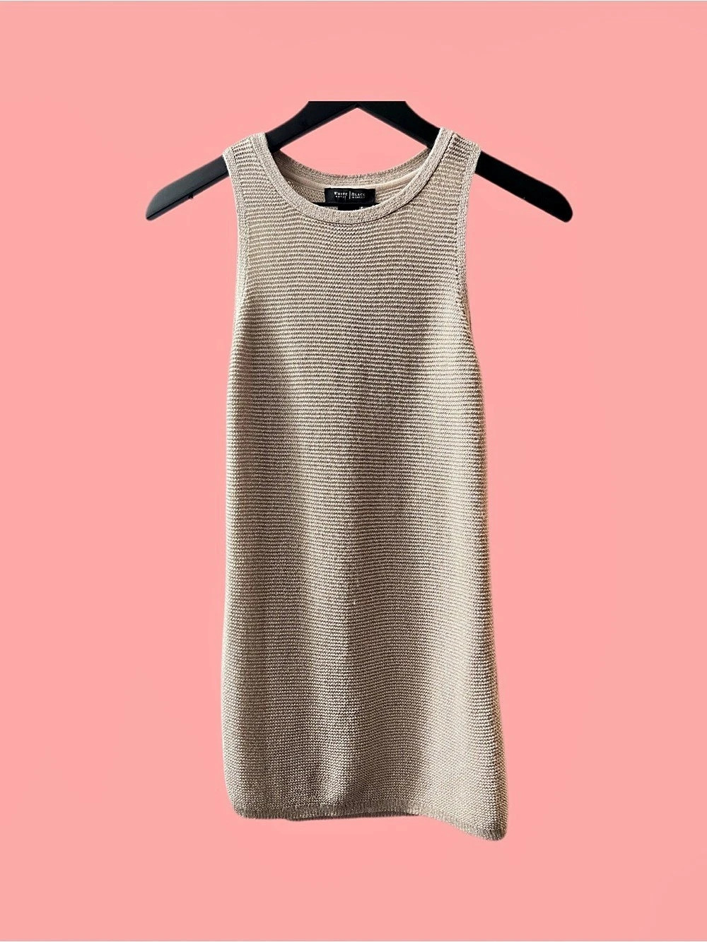 White House Black Market Knit Top in Beige Size Small Like New